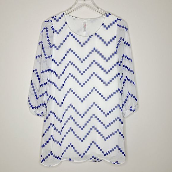 Pinkblush Tops - PINK BLUSH MATERNITY Chevron Print Chiffon Tunic M